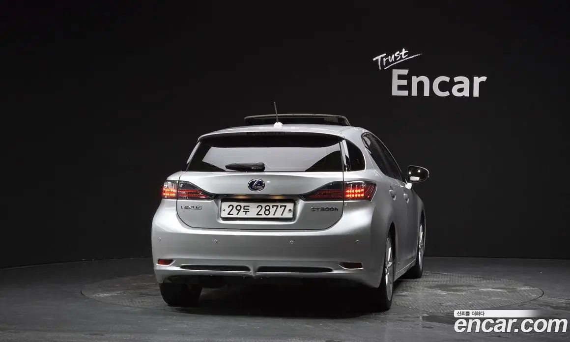Lexus CT200h 2011 1.8 АКПП, фото 4 Lexus CT200h 2011 1.8 АКПП, фото 4