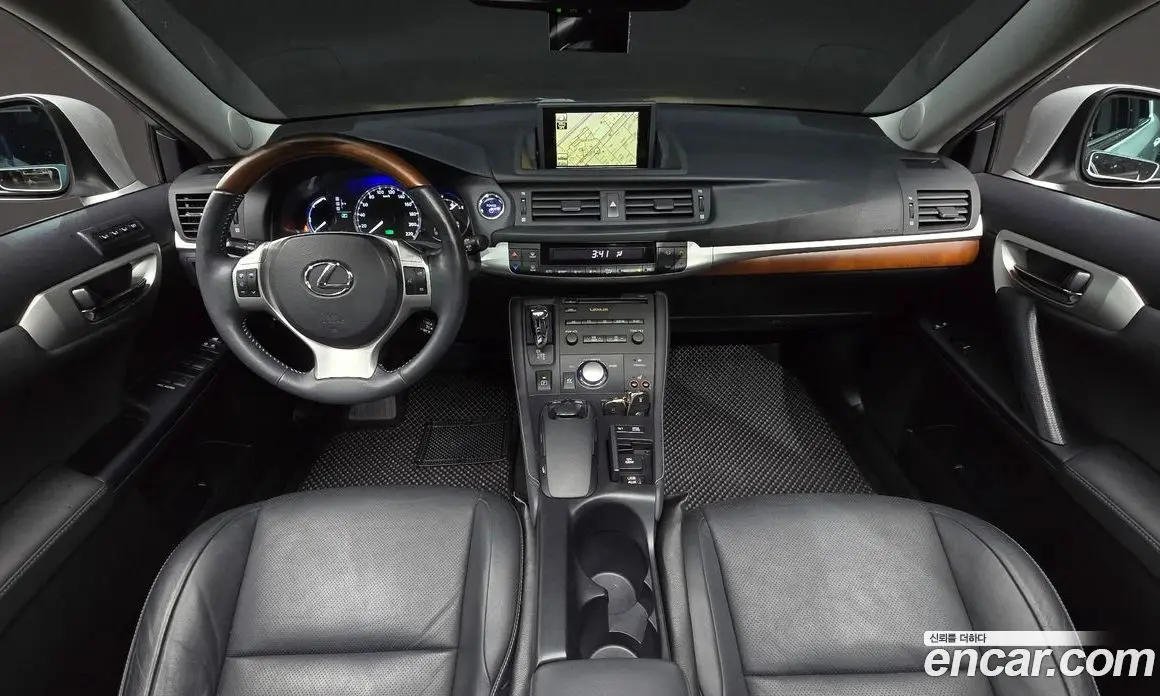 Lexus CT200h 2011 1.8 АКПП, фото 7 Lexus CT200h 2011 1.8 АКПП, фото 7