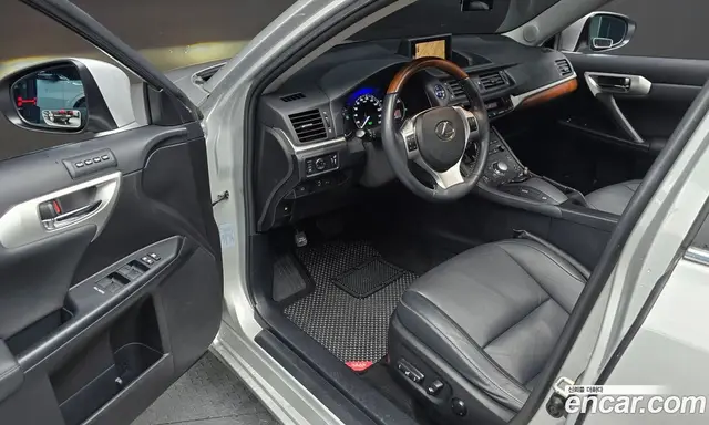 Lexus CT200h 2011 1.8 АКПП, миниатюра 10 Lexus CT200h 2011 1.8 АКПП, миниатюра 10