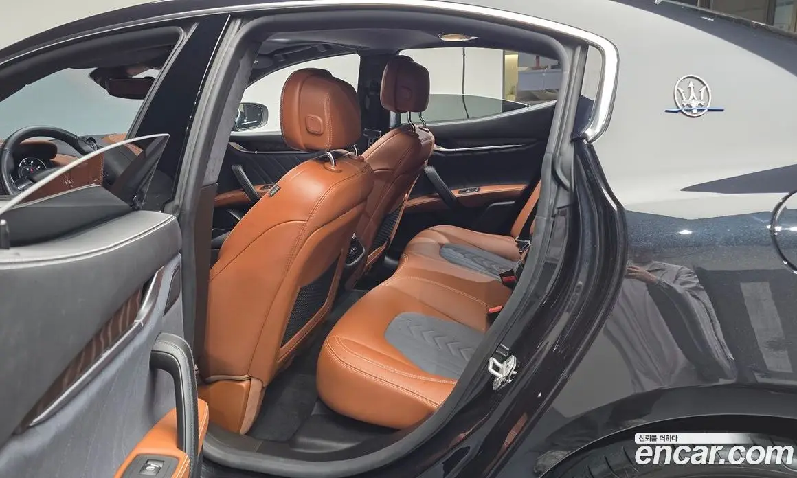 Maserati Ghibli 2021 2.0 АКПП, фото 16