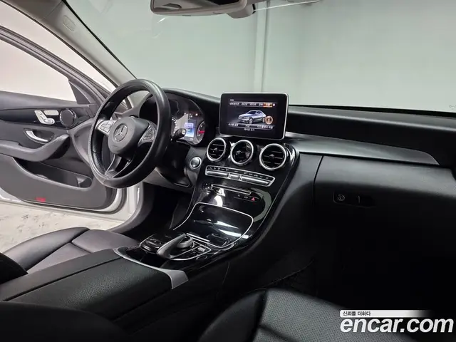 Mercedes-Benz C-Class 2016 2.0 АКПП, миниатюра 7