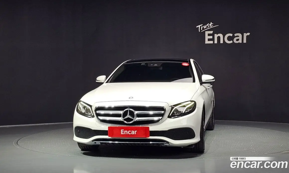 Mercedes-Benz E-Class 2016 2.0 АКПП, фото 3
