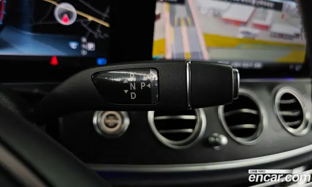 Mercedes-Benz E-Class 2016 2.0 АКПП, миниатюра 9