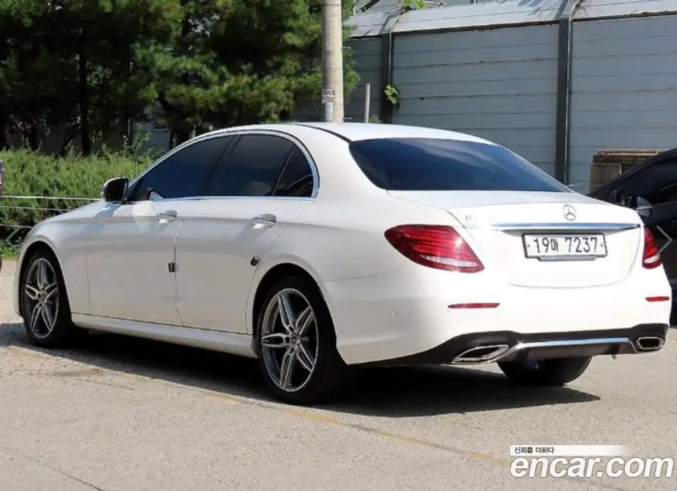 Mercedes-Benz E-Class 2017 2.0 АКПП, фото 3