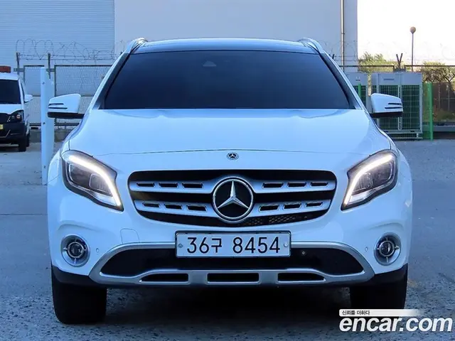 Mercedes-Benz GLA-Class, 2019, 70 599 км