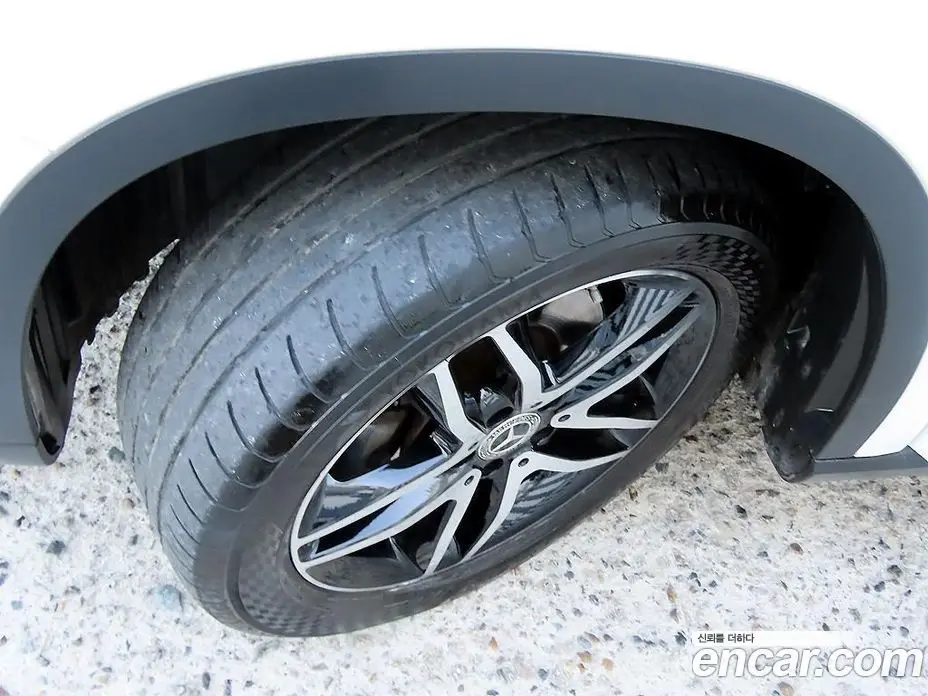 Mercedes-Benz GLA-Class 2019 2.0 АКПП, фото 20