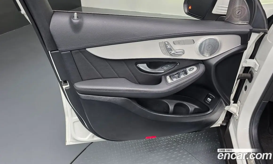 Mercedes-Benz GLC-Class 2019 2.0 АКПП, фото 13