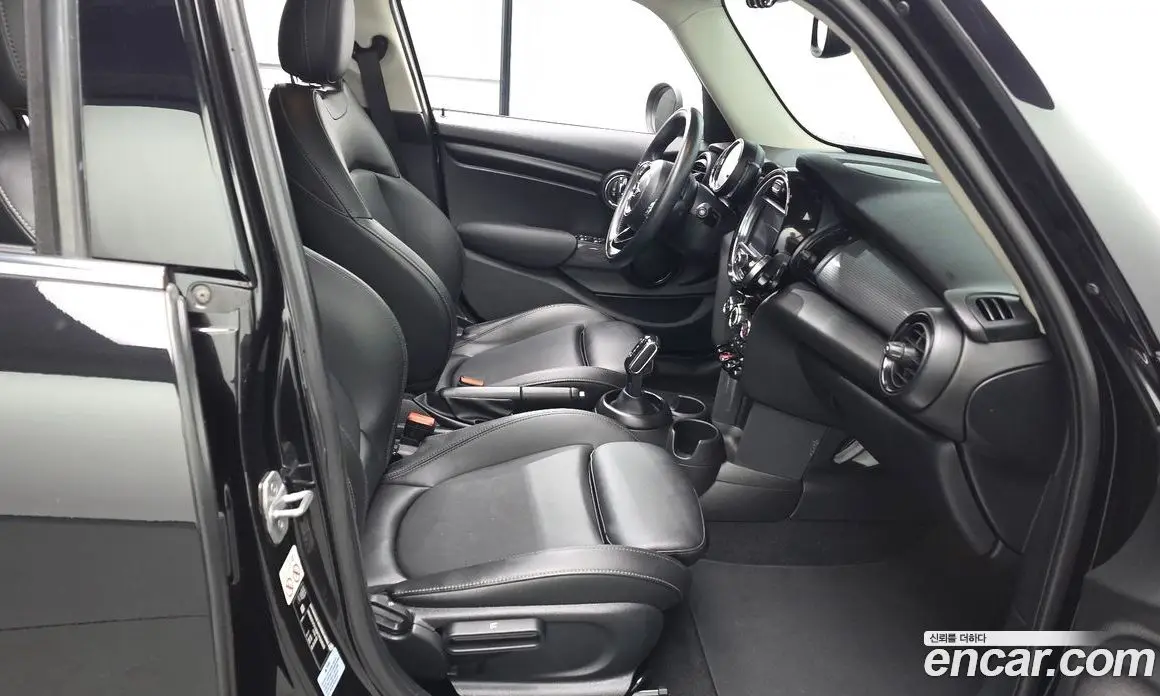 Mini Cooper 2019 1.5 АКПП, фото 11
