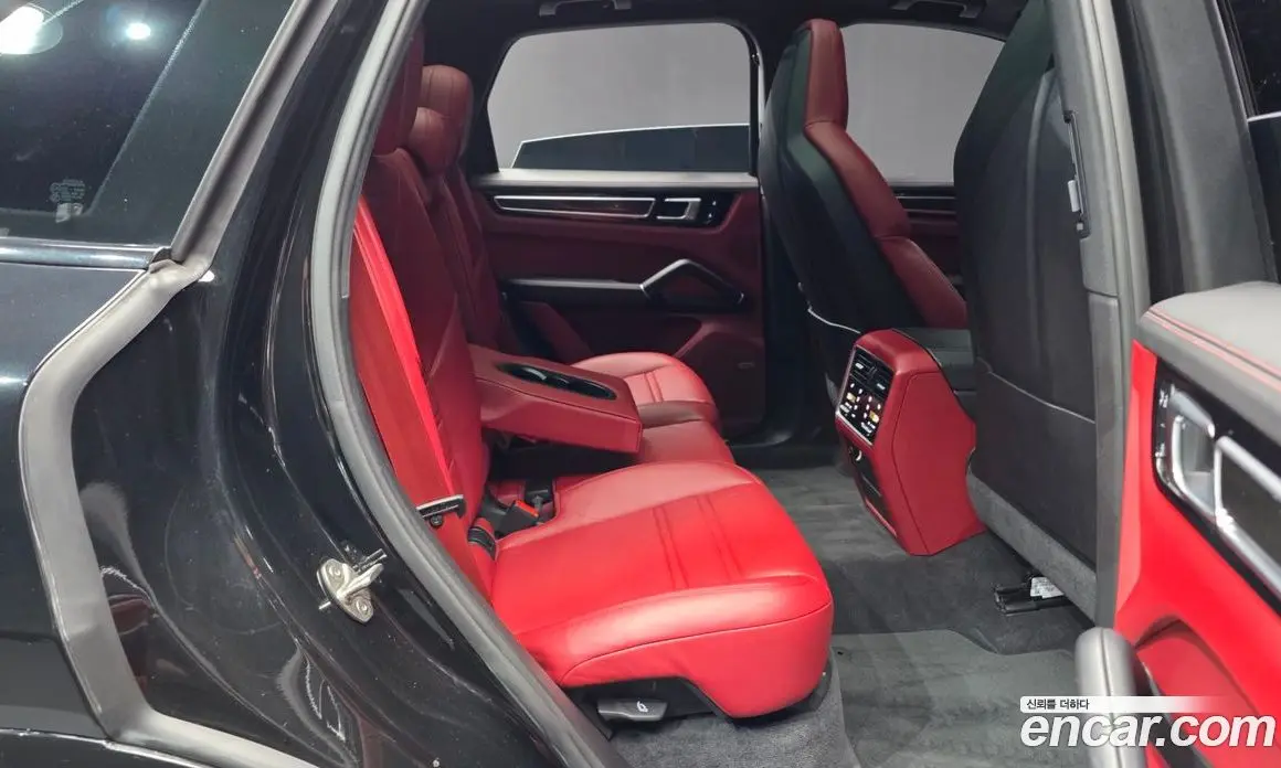 Porsche Cayenne 2023 3.0 АКПП, фото 12