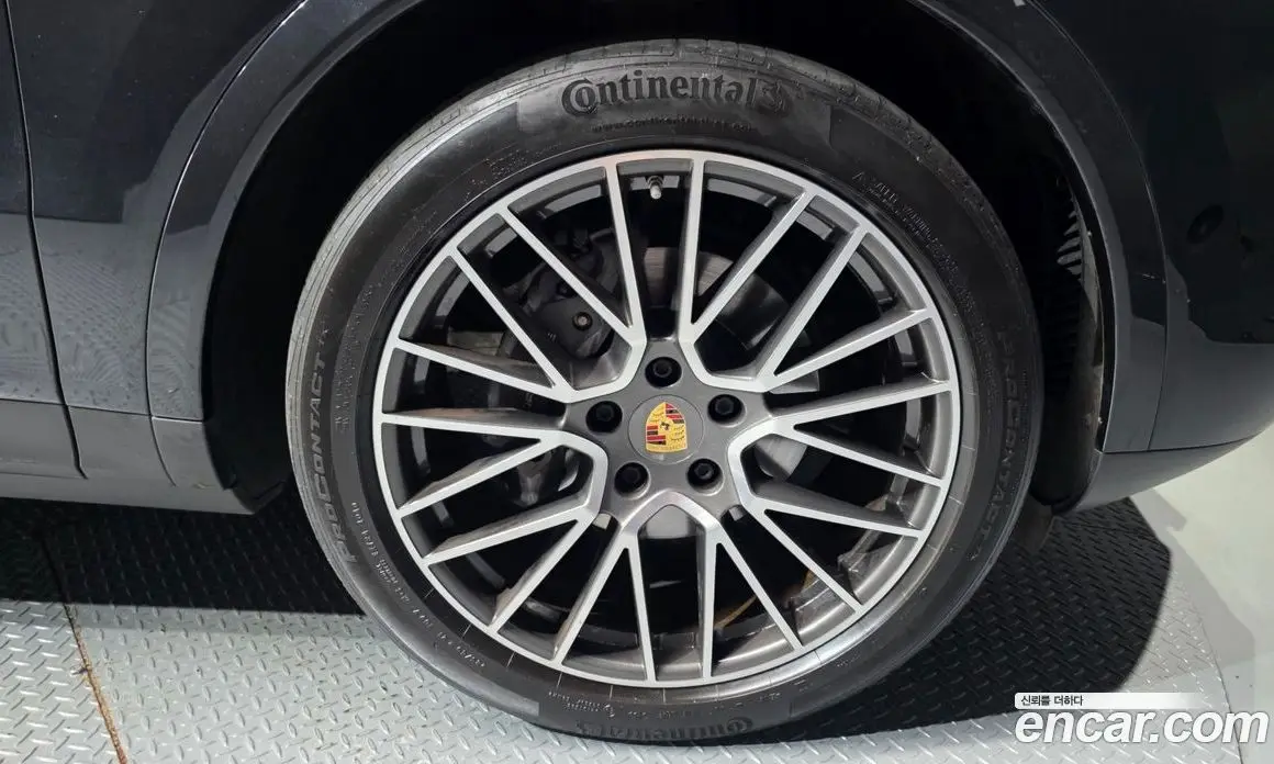 Porsche Cayenne 2023 3.0 АКПП, фото 5