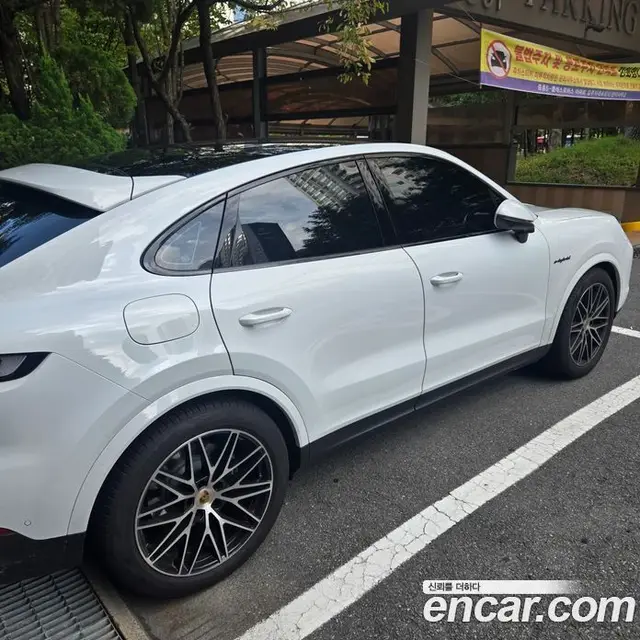 Porsche Cayenne 2024 3.0 АКПП, миниатюра 3 Porsche Cayenne 2024 3.0 АКПП, миниатюра 3