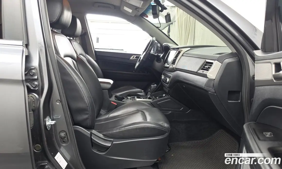 SsangYong Rexton 2018 2.2 АКПП, фото 17 SsangYong Rexton 2018 2.2 АКПП, фото 17