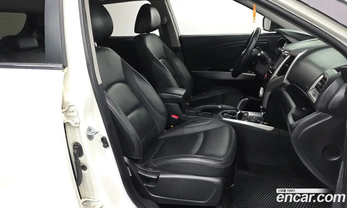 SsangYong TIBOLI 2015 1.6 АКПП, фото 11