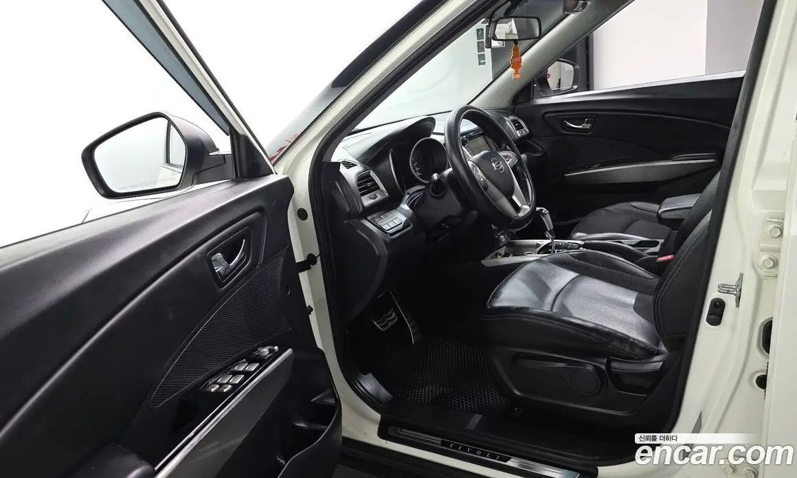SsangYong TIBOLI 2015 1.6 АКПП, фото 10