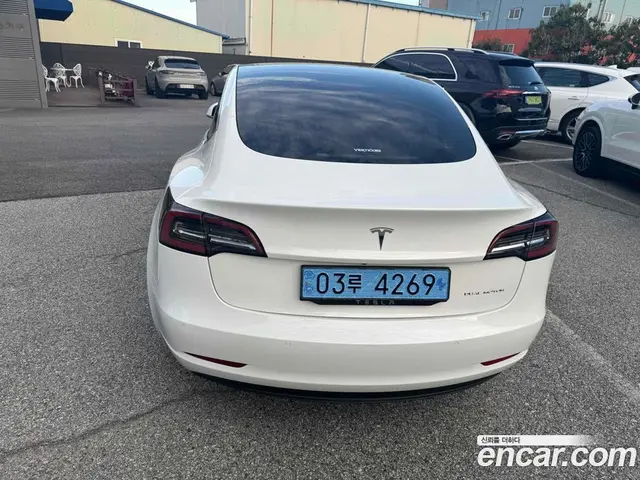 Tesla Model 3 2020 0.2 АКПП, миниатюра 3 Tesla Model 3 2020 0.2 АКПП, миниатюра 3