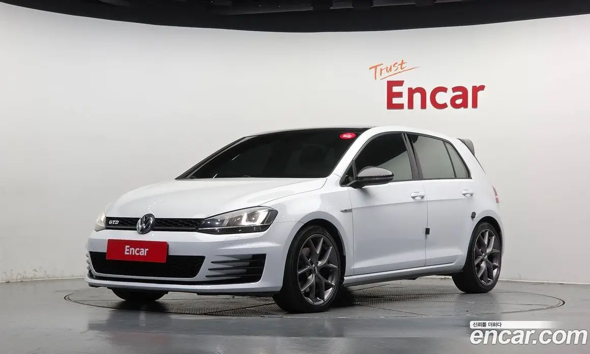 Volkswagen Golf 2015 2.0 АКПП, фото 1 Volkswagen Golf 2015 2.0 АКПП, фото 1