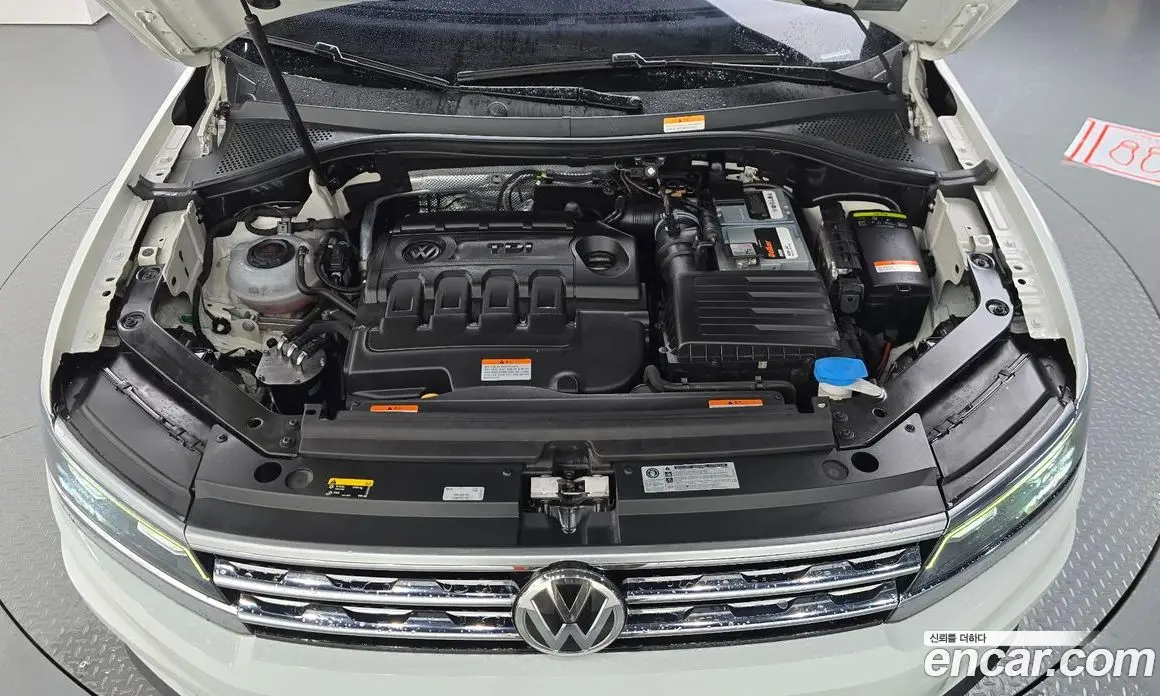 Volkswagen Tiguan 2018 2.0 АКПП, фото 6