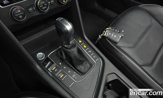 Volkswagen Tiguan 2018 2.0 АКПП, миниатюра 9