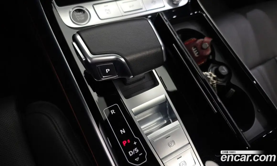 Audi A8 2022 3.0 АКПП, фото 12