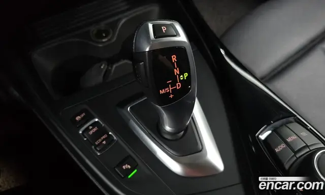 BMW 1 серия 2015 2.0 АКПП, миниатюра 11 BMW 1 серия 2015 2.0 АКПП, миниатюра 11