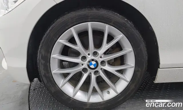 BMW 1 серия 2015 2.0 АКПП, миниатюра 4 BMW 1 серия 2015 2.0 АКПП, миниатюра 4