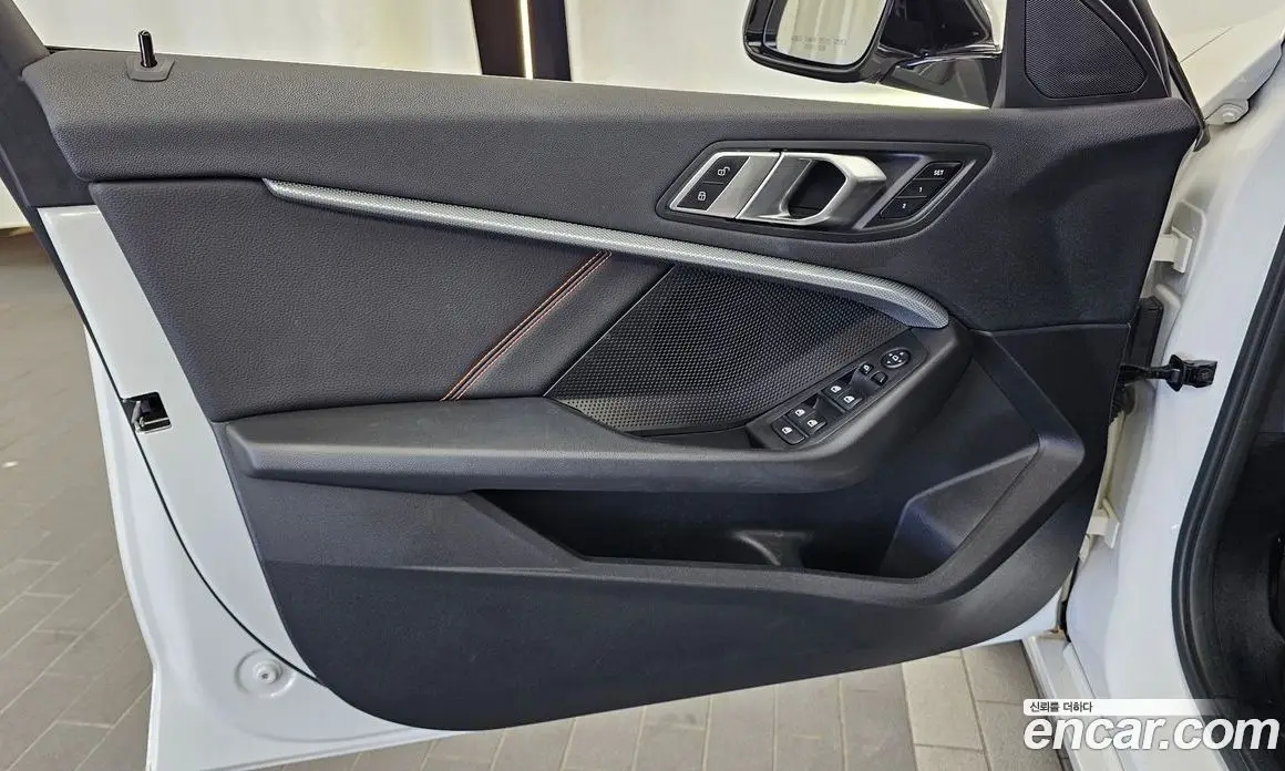 BMW 1 серия 2021 2.0 АКПП, фото 14