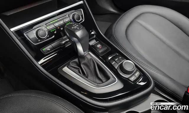 BMW 2 серия 2015 2.0 АКПП, миниатюра 9