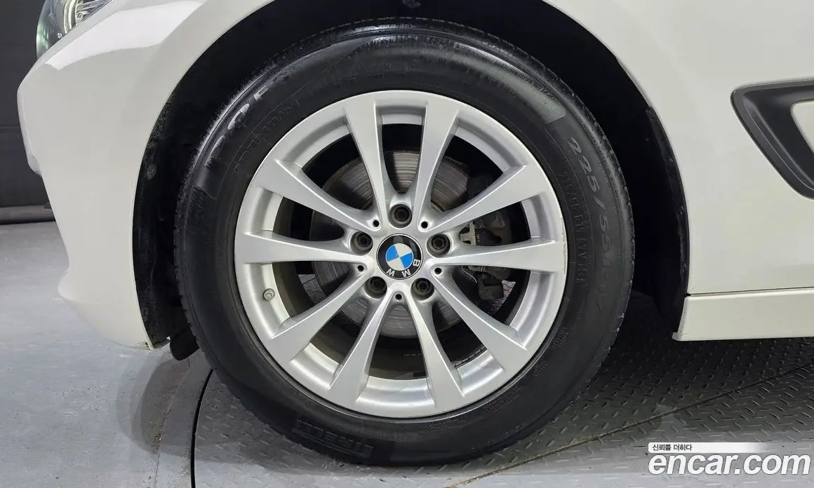 BMW 3 серия 2017 2.0 АКПП, фото 5