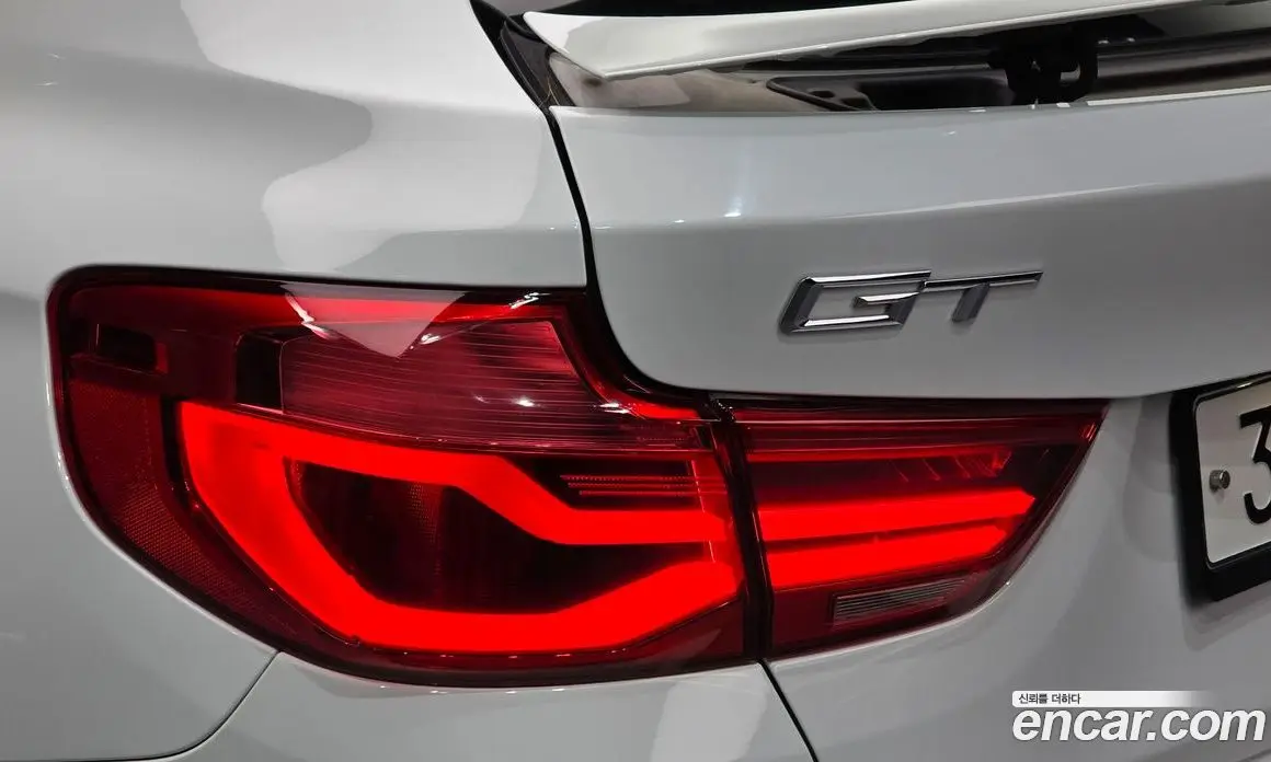 BMW 3 серия 2017 2.0 АКПП, фото 9