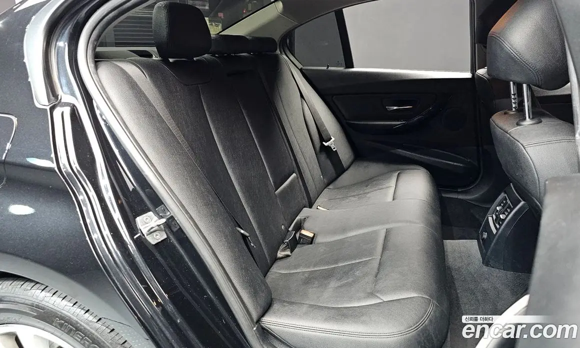 BMW 3 серия 2017 2.0 АКПП, фото 12