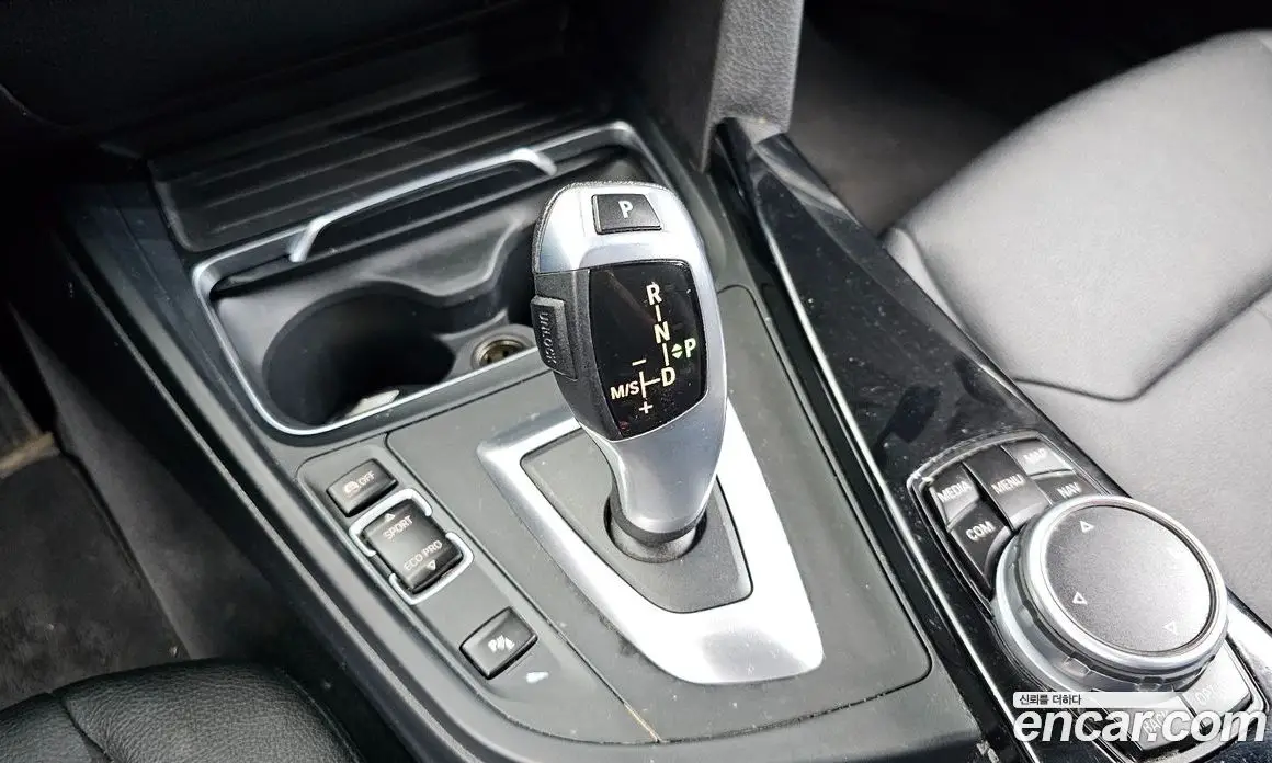 BMW 3 серия 2017 2.0 АКПП, фото 9