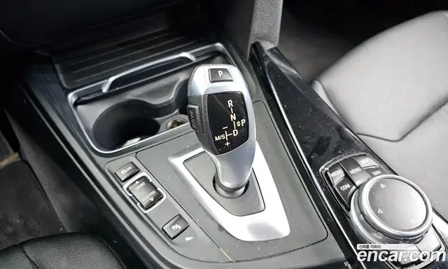 BMW 3 серия 2017 2.0 АКПП, миниатюра 9