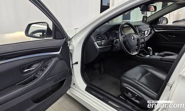 BMW 5 серия 2015 2.0 АКПП, миниатюра 12