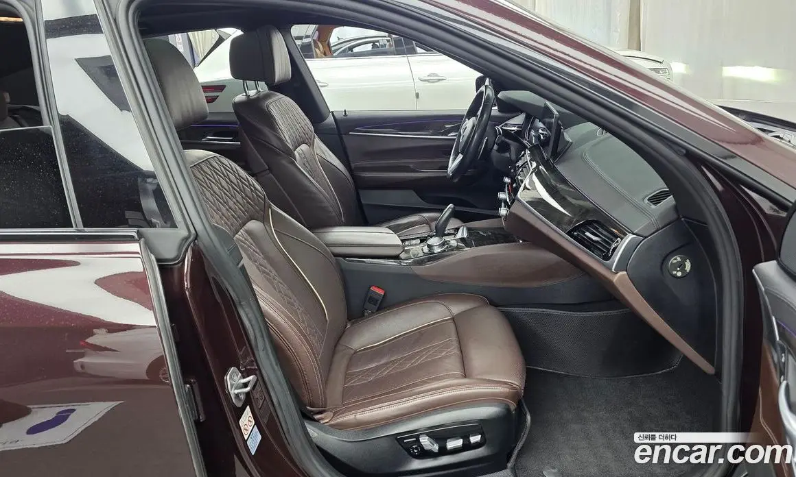 BMW 6 серия 2017 3.0 АКПП, фото 11 BMW 6 серия 2017 3.0 АКПП, фото 11