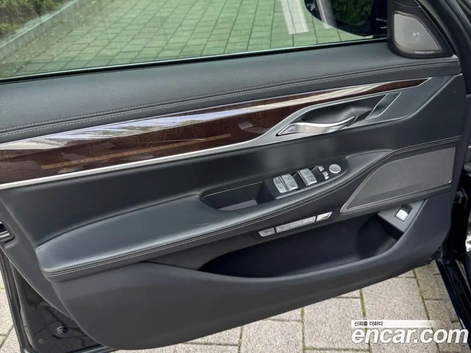 BMW 7 серия 2016 3.0 АКПП, фото 18