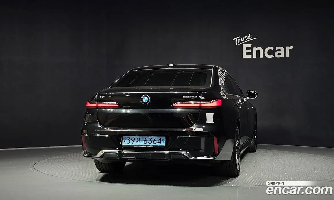 BMW i7 2023 0.3 АКПП, фото 4