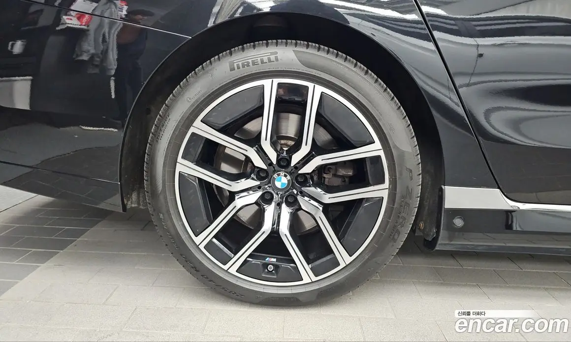 BMW i7 2023 0.3 АКПП, фото 5