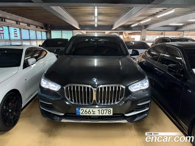 BMW X5, 2022, 66 112 км