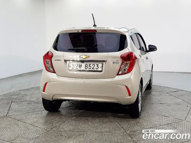 Chevrolet Spark 2015 1.0 АКПП, миниатюра 3