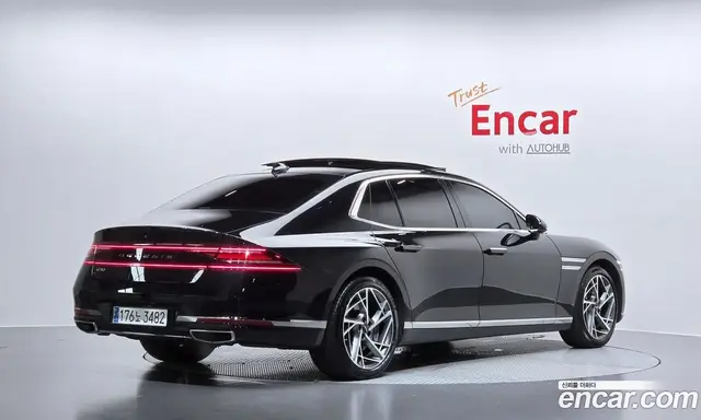 Genesis G90, 2022, 98 181 км