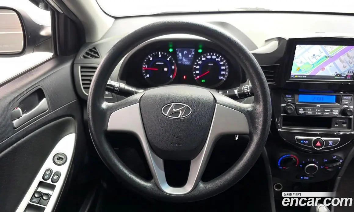 Hyundai Accent 2013 1.6 АКПП, фото 19