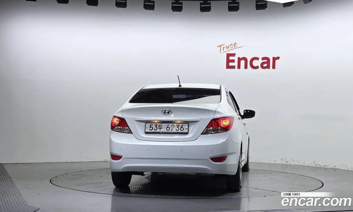 Hyundai Accent 2013 1.6 АКПП, фото 4