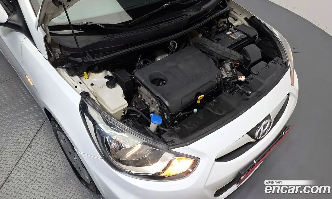 Hyundai Accent 2013 1.6 АКПП, фото 6