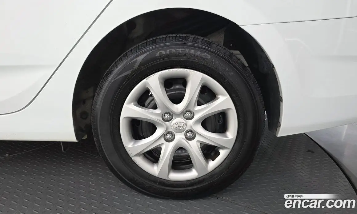 Hyundai Accent 2013 1.6 АКПП, фото 7