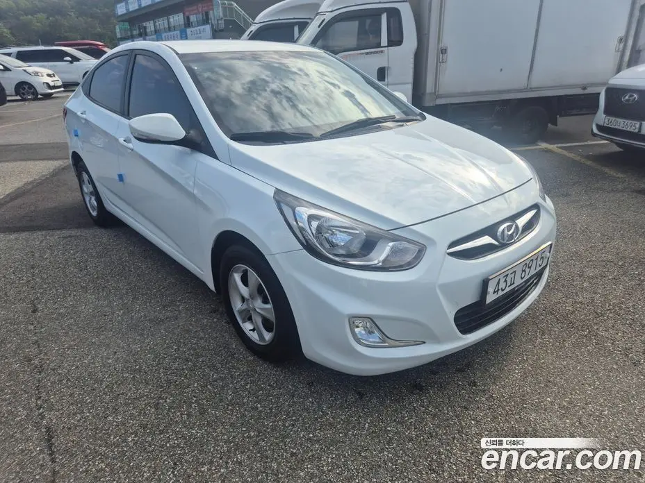 Hyundai Accent 2013 1.4 АКПП, фото 3
