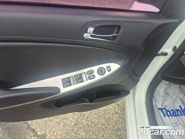 Hyundai Accent 2013 1.4 АКПП, миниатюра 8