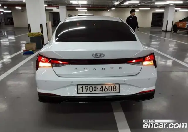 Hyundai Avante 2023 1.6 АКПП, миниатюра 3