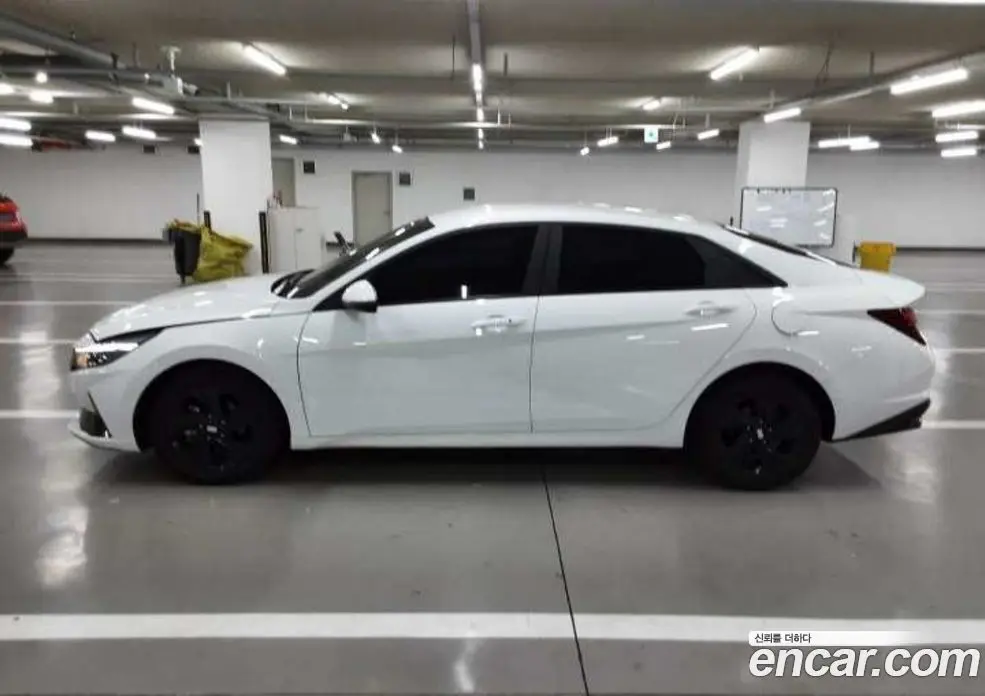 Hyundai Avante 2023 1.6 АКПП, фото 5