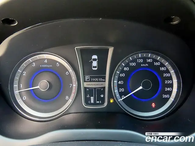 Hyundai Grandeur 2013 2.4 АКПП, миниатюра 9