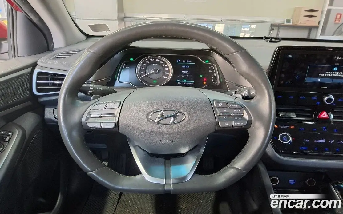 Hyundai Ioniq 2019 1.6 АКПП, фото 6